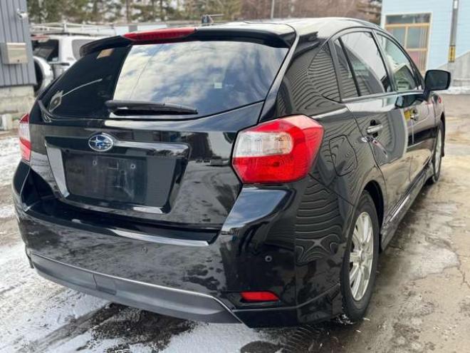 インプレッサスポーツ 2.0 i-S アイサイト 4WD　本革シート　HID　Bluetooth 2000