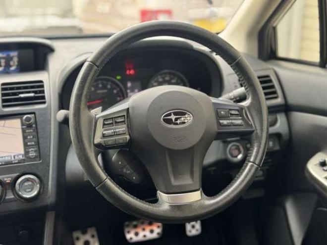 インプレッサスポーツ 2.0 i-S アイサイト 4WD　本革シート　HID　Bluetooth 2000