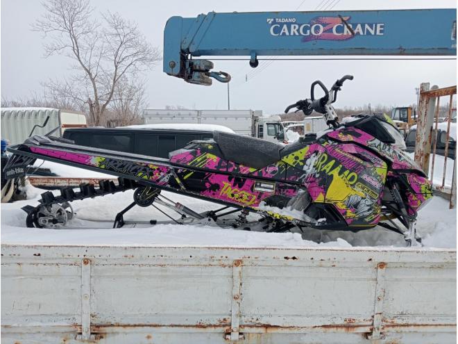 スノーバイクスキードゥスノーモービル ski-doo  ポラリス。CAT。ヤマハ取り扱い委託あり