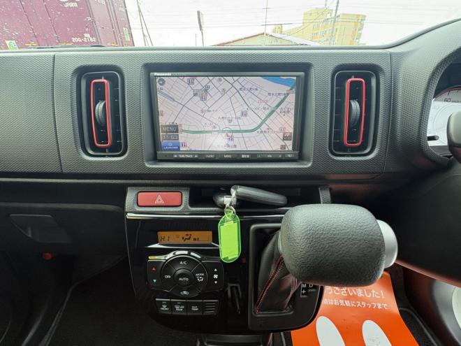 アルトALTO TURBO RS 4WD本州仕入　寒冷地仕様　ブレーキアシスト　TURBO 5AG 純正ワンセグナビ　シートヒーター　HIDヘッド　PUSHスタート　スマートキースペアー有　１５インチアルミ　エンジンオイル交換　スタットレス付　スポーツマフラー付　ETC 4WD 660 ５Dr