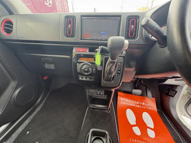 アルトALTO TURBO RS 4WD本州仕入　寒冷地仕様　ブレーキアシスト　TURBO 5AG 純正ワンセグナビ　シートヒーター　HIDヘッド　PUSHスタート　スマートキースペアー有　１５インチアルミ　エンジンオイル交換　スタットレス付　スポーツマフラー付　ETC 4WD 660 ５Dr