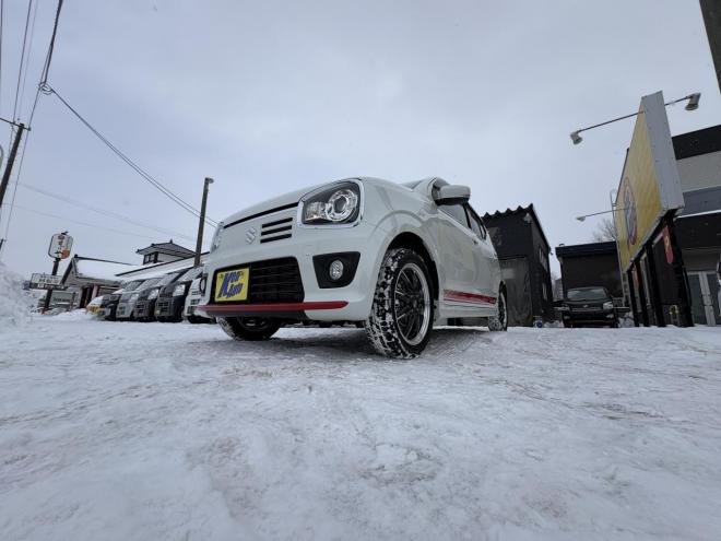 アルトALTO TURBO RS 4WD本州仕入　寒冷地仕様　ブレーキアシスト　TURBO 5AG 純正ワンセグナビ　シートヒーター　HIDヘッド　PUSHスタート　スマートキースペアー有　１５インチアルミ　エンジンオイル交換　スタットレス付　スポーツマフラー付　ETC 4WD 660 ５Dr