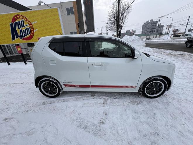 アルトALTO TURBO RS 4WD本州仕入　寒冷地仕様　ブレーキアシスト　TURBO 5AG 純正ワンセグナビ　シートヒーター　HIDヘッド　PUSHスタート　スマートキースペアー有　１５インチアルミ　エンジンオイル交換　スタットレス付　スポーツマフラー付　ETC 4WD 660 ５Dr