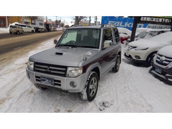 パジェロミニエクシード　4WD 660 3Dr