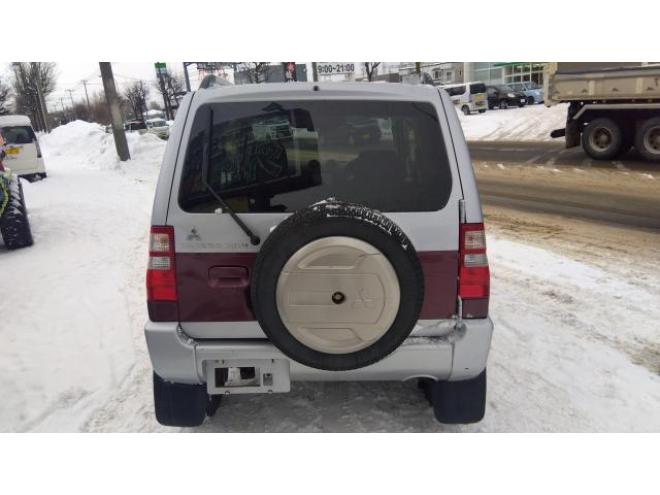 パジェロミニエクシード　4WD 660 3Dr