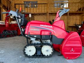 除雪機　ホンダ　HSS1170i！ハイブリッド！