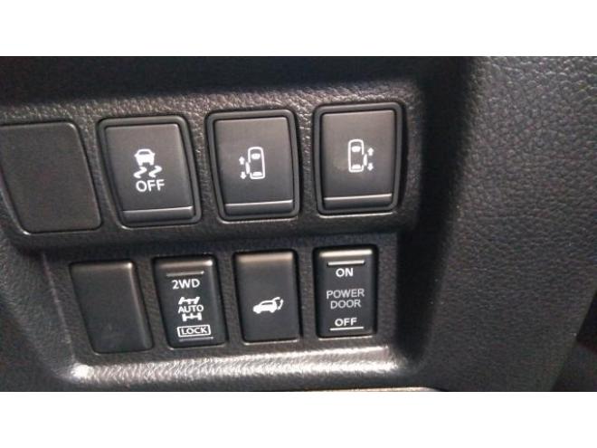 エルグランド250ハイウェイスターS アーバンクロム　4WD 4WD 2500 5Dr