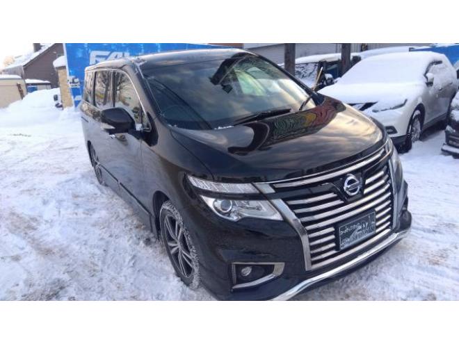 エルグランド250ハイウェイスターS アーバンクロム　4WD 4WD 2500 5Dr