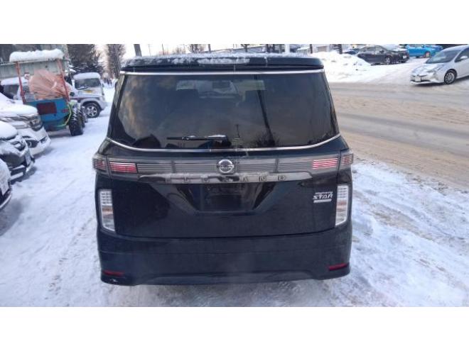 エルグランド250ハイウェイスターS アーバンクロム　4WD 4WD 2500 5Dr