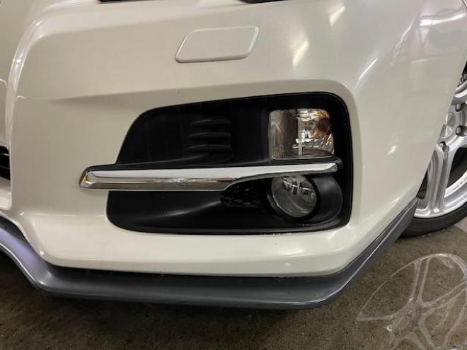 レヴォーグ１．６　ＧＴ－Ｓアイサイト　本州仕入　ワンオーナー　禁煙車　ＳＴｉスポイラー　社外１８インチＡＷ　純正１８ＡＷ＋スタッドレスタイヤ付　純正ナビ　フルセグ地デジ　ＤＶＤ再生　バックカメラ　Ｂｌｕｅｔｏｏｔｈハンズフリー　ＥＴＣ 4WD 1600 5Dr