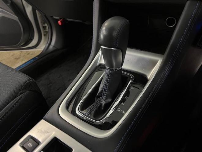 レヴォーグ１．６　ＧＴ－Ｓアイサイト　本州仕入　ワンオーナー　禁煙車　ＳＴｉスポイラー　社外１８インチＡＷ　純正１８ＡＷ＋スタッドレスタイヤ付　純正ナビ　フルセグ地デジ　ＤＶＤ再生　バックカメラ　Ｂｌｕｅｔｏｏｔｈハンズフリー　ＥＴＣ 4WD 1600 5Dr