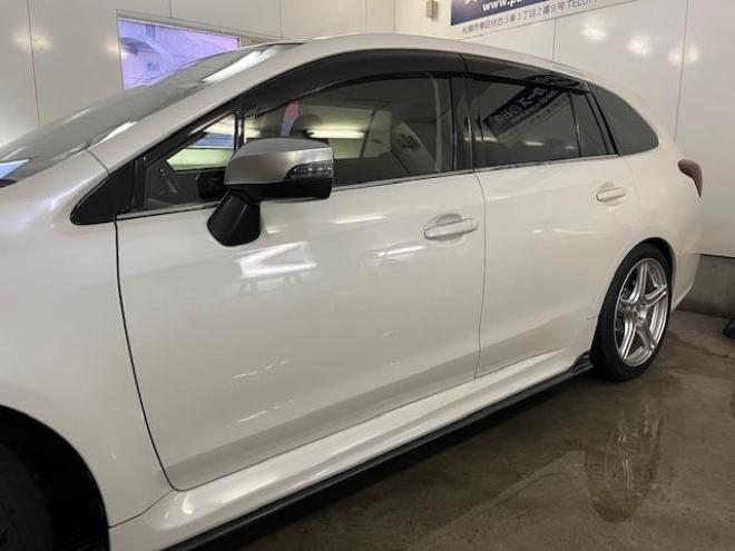 レヴォーグ１．６　ＧＴ－Ｓアイサイト　本州仕入　ワンオーナー　禁煙車　ＳＴｉスポイラー　社外１８インチＡＷ　純正１８ＡＷ＋スタッドレスタイヤ付　純正ナビ　フルセグ地デジ　ＤＶＤ再生　バックカメラ　Ｂｌｕｅｔｏｏｔｈハンズフリー　ＥＴＣ 4WD 1600 5Dr