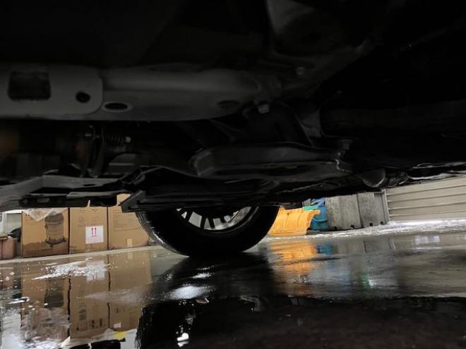 レクサスＲＸ４５０ｈ　Ｆスポーツ　本州仕入　寒冷地仕様　禁煙車　電動サンルーフ　純正２０インチＡＷ　社外１８ＡＷ＋スタッドレスタイヤ付　純正レザーシート　純正ナビ　地デジ　Ｂｌｕｅｔｏｏｔｈ　シートヒーター＆クーラー　前後ドラレコ 4WD 3500 5Dr