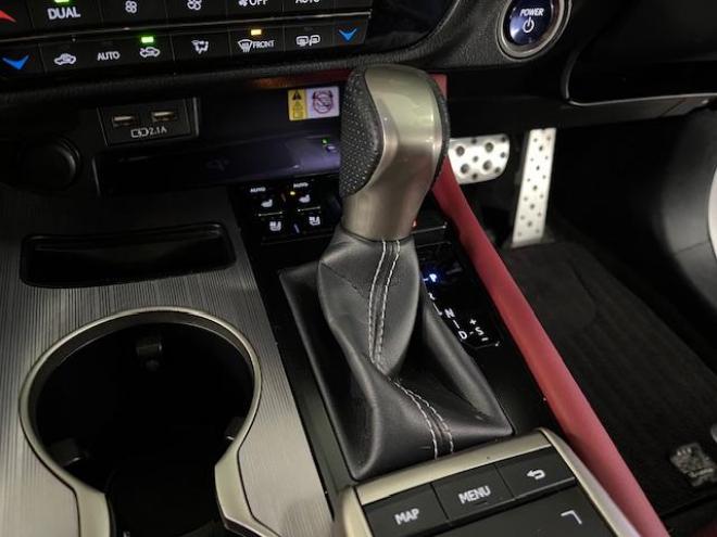 レクサスＲＸ４５０ｈ　Ｆスポーツ　本州仕入　寒冷地仕様　禁煙車　電動サンルーフ　純正２０インチＡＷ　社外１８ＡＷ＋スタッドレスタイヤ付　純正レザーシート　純正ナビ　地デジ　Ｂｌｕｅｔｏｏｔｈ　シートヒーター＆クーラー　前後ドラレコ 4WD 3500 5Dr