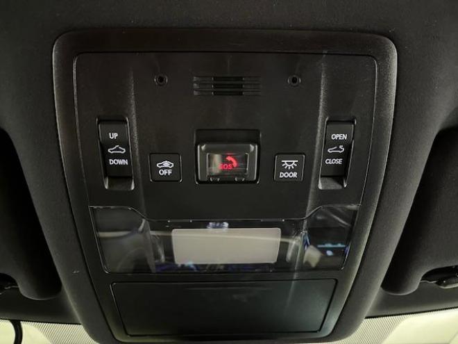 レクサスＲＸ４５０ｈ　Ｆスポーツ　本州仕入　寒冷地仕様　禁煙車　電動サンルーフ　純正２０インチＡＷ　社外１８ＡＷ＋スタッドレスタイヤ付　純正レザーシート　純正ナビ　地デジ　Ｂｌｕｅｔｏｏｔｈ　シートヒーター＆クーラー　前後ドラレコ 4WD 3500 5Dr