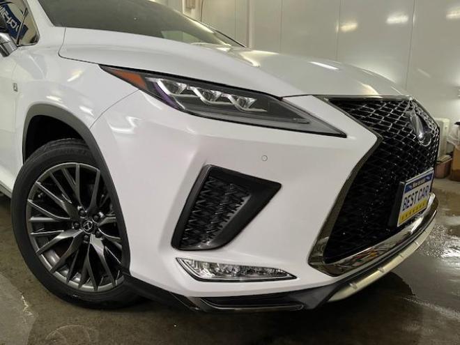 レクサスＲＸ４５０ｈ　Ｆスポーツ　本州仕入　寒冷地仕様　禁煙車　電動サンルーフ　純正２０インチＡＷ　社外１８ＡＷ＋スタッドレスタイヤ付　純正レザーシート　純正ナビ　地デジ　Ｂｌｕｅｔｏｏｔｈ　シートヒーター＆クーラー　前後ドラレコ 4WD 3500 5Dr