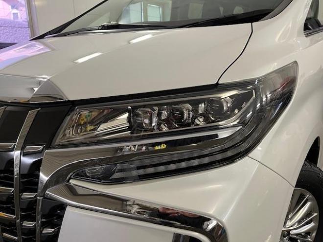 アルファードハイブリッドＳＲ　本州仕入　寒冷地仕様　禁煙車　純正ブラックレザーシート　純正１７インチＡＷ　社外１６ＡＷ＋スタッドレスタイヤ付　純正ナビ　地デジ　Ｂｌｕｅｔｏｏｔｈオーディオ　純正リアフリップダウンモニター　ＥＴＣ 4WD 2500 5Dr