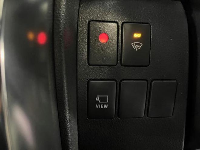 アルファードハイブリッドＳＲ　本州仕入　寒冷地仕様　禁煙車　純正ブラックレザーシート　純正１７インチＡＷ　社外１６ＡＷ＋スタッドレスタイヤ付　純正ナビ　地デジ　Ｂｌｕｅｔｏｏｔｈオーディオ　純正リアフリップダウンモニター　ＥＴＣ 4WD 2500 5Dr