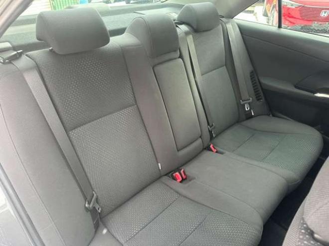 カムリハイブリッド2.5 Gパッケージ　純正アルミ　純正ナビ　ETC　ワンセグ　バックカメラ　パワステ　パワーウィンドウ　キーレスエントリー　電動シート　クルーズコントロール　横滑り防止装置　盗難防止装置 正規輸入車 2WD 2500