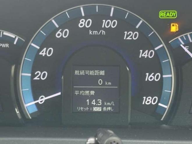 カムリハイブリッド2.5 Gパッケージ　純正アルミ　純正ナビ　ETC　ワンセグ　バックカメラ　パワステ　パワーウィンドウ　キーレスエントリー　電動シート　クルーズコントロール　横滑り防止装置　盗難防止装置 正規輸入車 2WD 2500