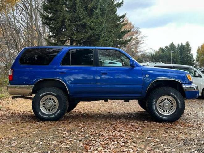 ハイラックスサーフ2.7 SSR-X パッケージオプションA 4WD　ナローボディ　リフトアップ　グリル　グッドリッチAW　パワステ　パワーウィンドウ　ABS　キーレス 2700