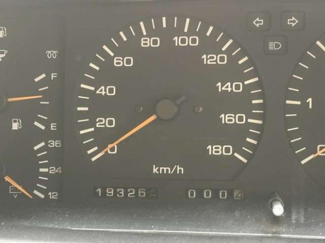 サファリ4.2 エクストラ標準ルーフAD ディーゼル 4WD　リフトアップ　リアヒーター　社外サンルーフ　ドライブレコーダー　ETC　可倒式リアシート　パワステ　社外アルミホイール　社外オーディオ　マッドタイヤ　全塗装済　ターボ 4200