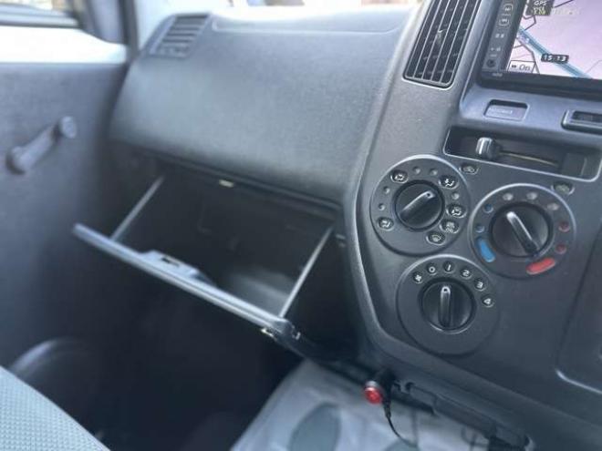 タウンエースバン1.5 DX 4WD　寒冷地仕様　パワーウィンドウ　パワステ　エアコン　ABS　ナビ　ETC 1500