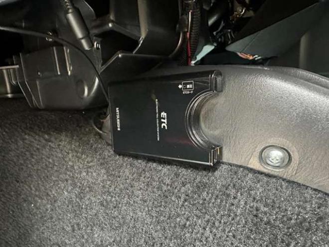 ジムニークロスアドベンチャー XC 4WD　ターボ　記録簿　社外マフラー　社外テール　社外バンパー　ETC　パワステ　パワーウィンドウ　社外ナビ　社外アルミ　ABS　キーレスエントリー 660