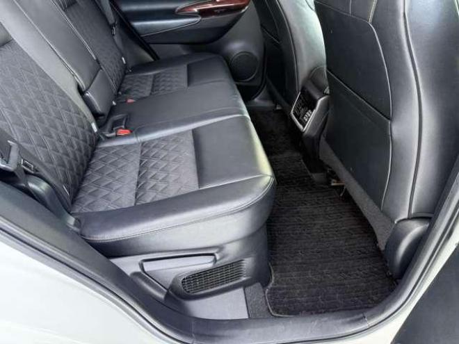 ハリアーハイブリッド2.5ハイブリッドE-Fourプレミアム 4WD ローンが不安な方＜優遇ローン＞  本州仕入　フルエアロ　SDナビTV　バックカメラ　4WD 