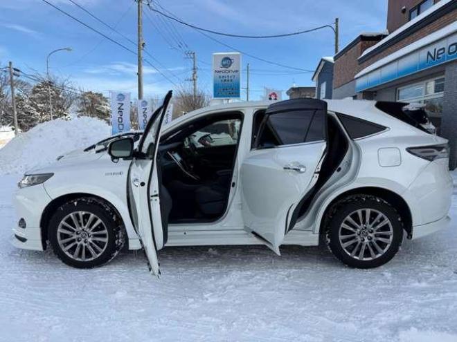 ハリアーハイブリッド2.5ハイブリッドE-Fourプレミアム 4WD ローンが不安な方＜優遇ローン＞  本州仕入　フルエアロ　SDナビTV　バックカメラ　4WD 