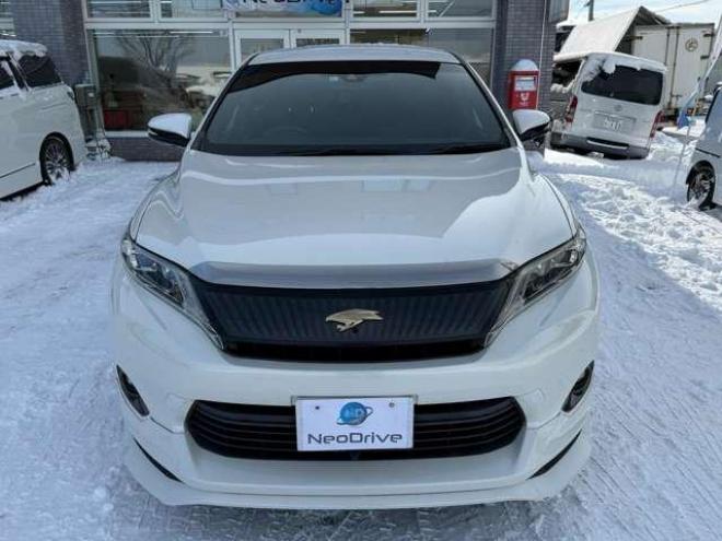 ハリアーハイブリッド2.5ハイブリッドE-Fourプレミアム 4WD ローンが不安な方＜優遇ローン＞  本州仕入　フルエアロ　SDナビTV　バックカメラ　4WD 