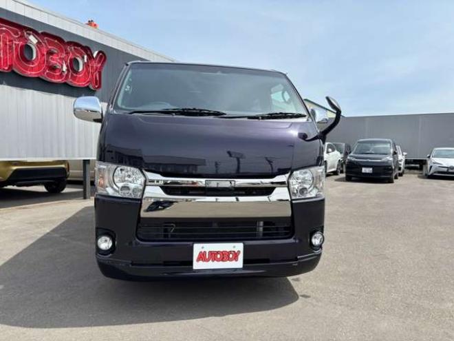 レジアスエース2.8 スーパーGL ダークプライムII ロングボディ ディーゼルターボ 4WD　415COBRA　S-6ボンネット&クリーンルック3Fリップ&ステージ2ルーフスポイラー&バッドラッカーSD-6　17インチAW　ヨコハマPARADA215/60R17　両側パワースライドドア　ETC　社外コンソールBOX 2800