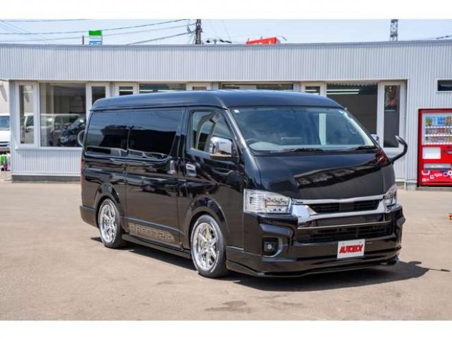 ハイエース2.7 GL ロング ファインテックツアラー 4WD　415COBRA　ファントムヘッドライトシステム&フェイスリフトキット&F/S/R/ルーフスポ/ボンネット/プレステージテールランプ&バッドラッカーSD-6プレミアムフォージッド18インチAW　TOYO　H30　225/50R18 2700