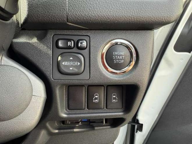 ハイエースバン2.8ダークプライムIIマルチロールトランスポータータイプIロングディーゼルターボ4WD　寒冷地仕様　ワンオーナー　ESSEX　ENCM18インチAW　ESSEXフロントリップスポイラー　ローダウン　パワースライドドア　LEDテール　415COBRAシートカバー&ローフォルムフェンダー&ステアリング 2800