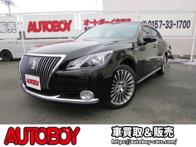 マジェスタ2.5 Four 4WD　プリクラッシュセーフティー/純正ナビ/フルセグTV/バックカメラ/LEDヘッドライト/ビルトインETC/全席シートヒーター/パワーシート/グリップヒーター/レーダークルーズコントロール 2500