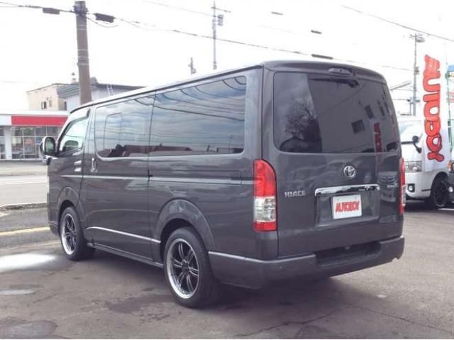 ハイエースバン2.8 スーパーGL ロング ディーゼルターボ 4WD　リアヒーター&クーラー　プッシュスタート　スマキー　ステアリングスイッチ　オートハイビーム　パノラミックビューモニター　純正ナビ　フルセグTV　ドラレコ　ETC　インナーミラー　横滑り防止　フロントフォグ 2800