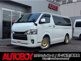 ハイエースバン　2.8 スーパーGL ダークプライムII ロングボディ ディーゼルターボ 4WD　ESSEXバージョン　FスポイラーVer3&サイドライナー&リアライナー　ESSEX　ENCD17インチAW　ヨコハマPARADA17インチ　ESSEX3Dフロアマット　ハーフレザーシート　プッシュスタート　スマートキー　リアヒーター 2800