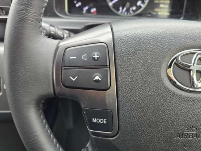 ハイエースバン2.8 スーパーGL ダークプライムII ロングボディ ディーゼルターボ 4WD　ESSEXバージョン　FスポイラーVer3&サイドライナー&リアライナー　ESSEX　ENCD17インチAW　ヨコハマPARADA17インチ　ESSEX3Dフロアマット　ハーフレザーシート　プッシュスタート　スマートキー　リアヒーター 2800