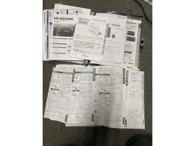 N-BOXG Lパッケージ 4WD　新在　庫　　限　定プ　ライス!!　ナビ　TV　バックカメラ　Pドア 660