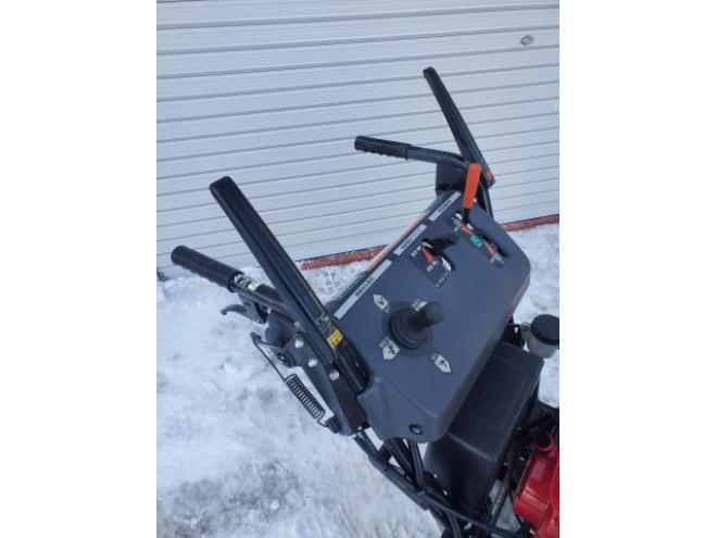 除雪機ホンダhs760　７馬力　60cm幅