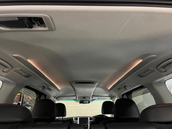 ヴェルファイア２．４Ｚ　ゴールデンアイズ　後期型　寒冷地仕様　禁煙車　両側パワースライドドア　パワーバックドア　純正ハーフレザーシート　純正１８インチＡＷ　社外１６ＡＷ＋スタッドレスタイヤ付　フロントガラス熱線　クルーズコントロール　ＥＴＣ 4WD 2400 5Dr