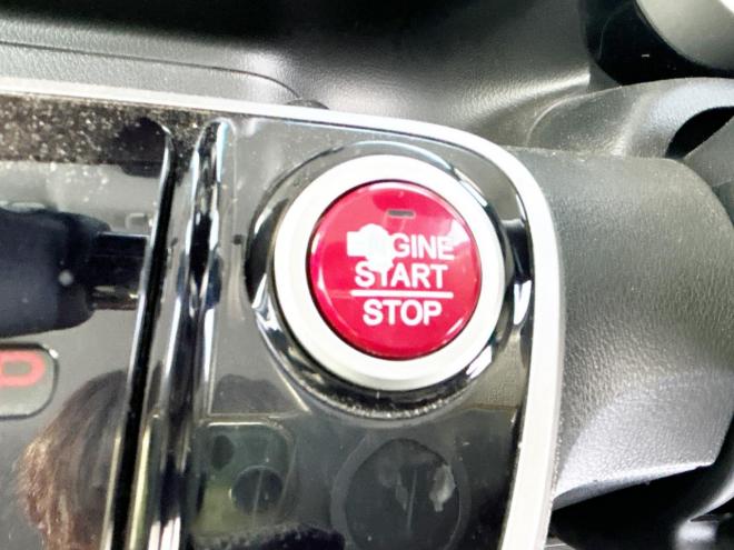 N-BOX660カスタムG Aパッケージ 4WD　ローンが不安な方＜優遇ローン＞1年保証　片側パワースライドドア