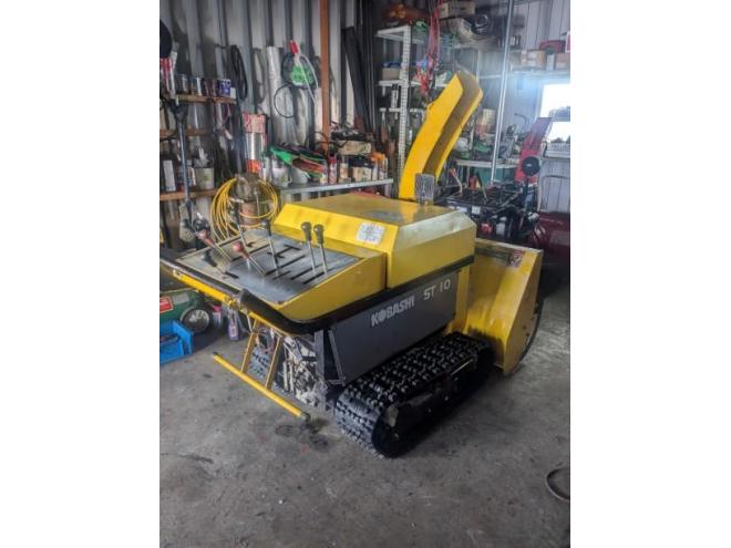 除雪機コバシ　ST-10　10馬力　ガソリン　ローリング付き