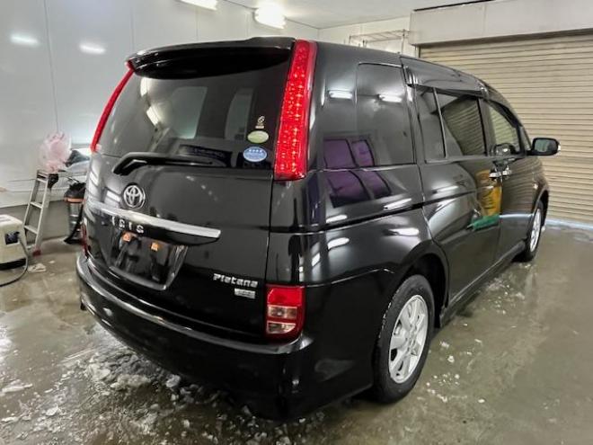 アイシスプラタナ　リミテッド　ワンオーナー　寒冷地仕様　禁煙車　両側パワースライドドア　純正１５インチＡＷ　社外１５ＡＷ＋スタッドレスタイヤ　純正ＨＤＤナビ　地デジ　ＤＶＤ再生　Ｂｌｕｅｔｏｏｔｈ　バックカメラ　エンジンスターター 4WD 5 1800Dr