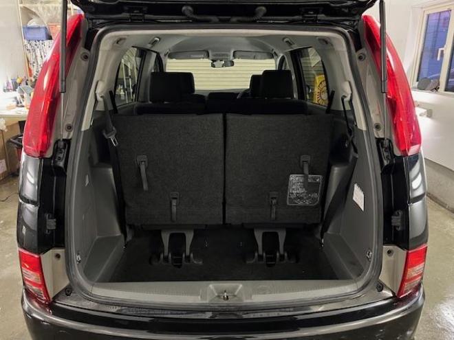 アイシスプラタナ　リミテッド　ワンオーナー　寒冷地仕様　禁煙車　両側パワースライドドア　純正１５インチＡＷ　社外１５ＡＷ＋スタッドレスタイヤ　純正ＨＤＤナビ　地デジ　ＤＶＤ再生　Ｂｌｕｅｔｏｏｔｈ　バックカメラ　エンジンスターター 4WD 5 1800Dr