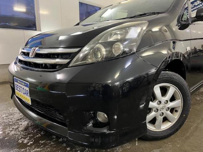 アイシスプラタナ　リミテッド　ワンオーナー　寒冷地仕様　禁煙車　両側パワースライドドア　純正１５インチＡＷ　社外１５ＡＷ＋スタッドレスタイヤ　純正ＨＤＤナビ　地デジ　ＤＶＤ再生　Ｂｌｕｅｔｏｏｔｈ　バックカメラ　エンジンスターター 4WD 5 1800Dr