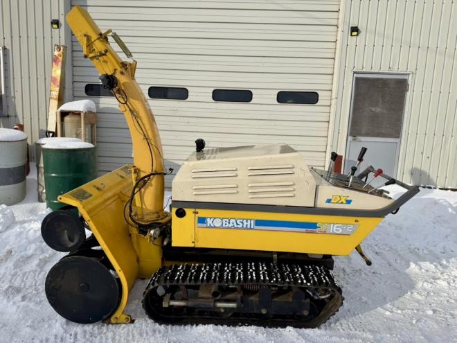 除雪機コバシ ST16-2 16馬力中型ディーゼル エンジン始動良好