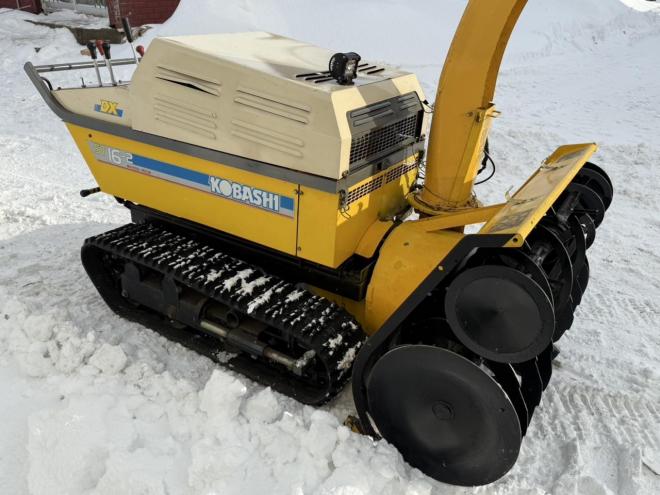 除雪機コバシ ST16-2 16馬力中型ディーゼル エンジン始動良好