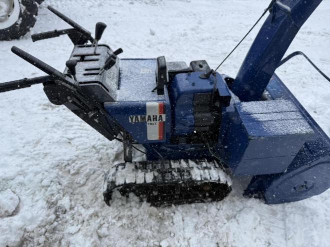 除雪機ヤマハ YT875E 8馬力 家庭用ガソリン除雪機