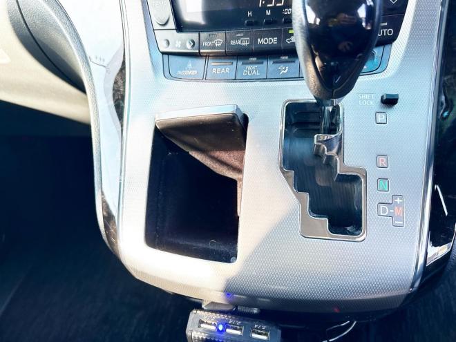 ヴェルファイア2.4Z Gエディション 4WD　ローンが不安な方＜優遇ローン＞　本州仕入　純正ワイドナビ　19AW　TEIN車高調　TRDマフラー 4WD 2400 5Dr